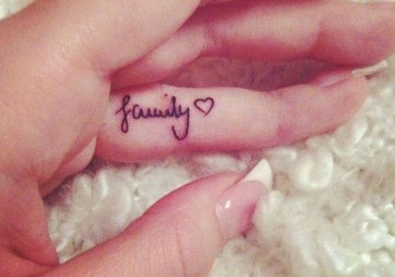 15 Ideias de (mini) tatuagens para sua primeira Tattoo