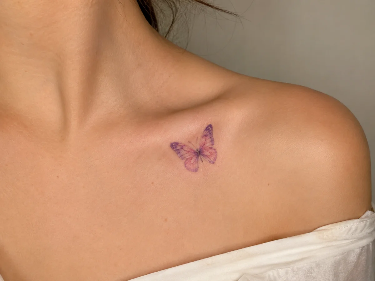 Tatuagens Delicadas de Borboletas Coloridas: Modelos Femininos - imagem 9
