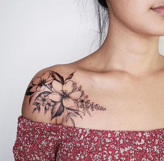 20 Das mais belas tatuagens no ombro para você se inspirar
