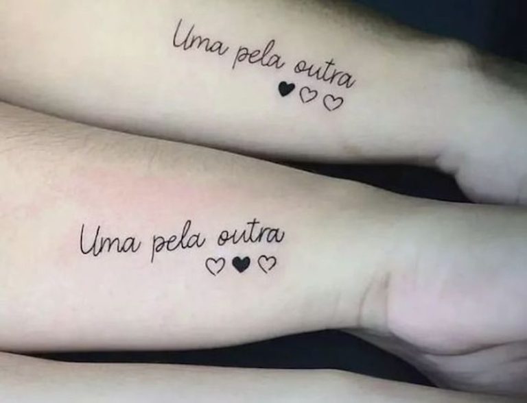 21 Tatuagens de irmã: um símbolo de amor e laços familiares - 123 Tatuagens