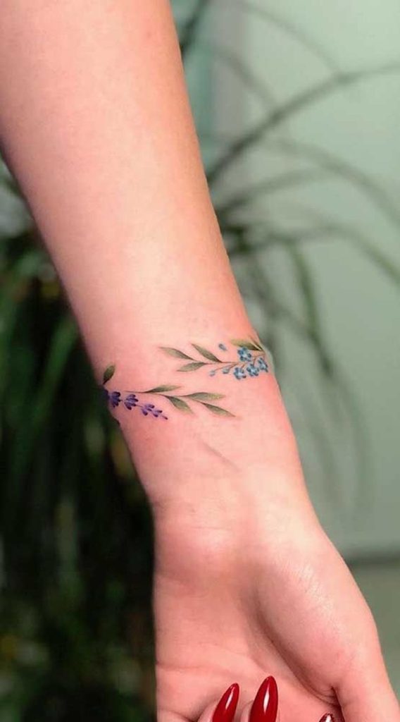 Tatuagem pulso feminino