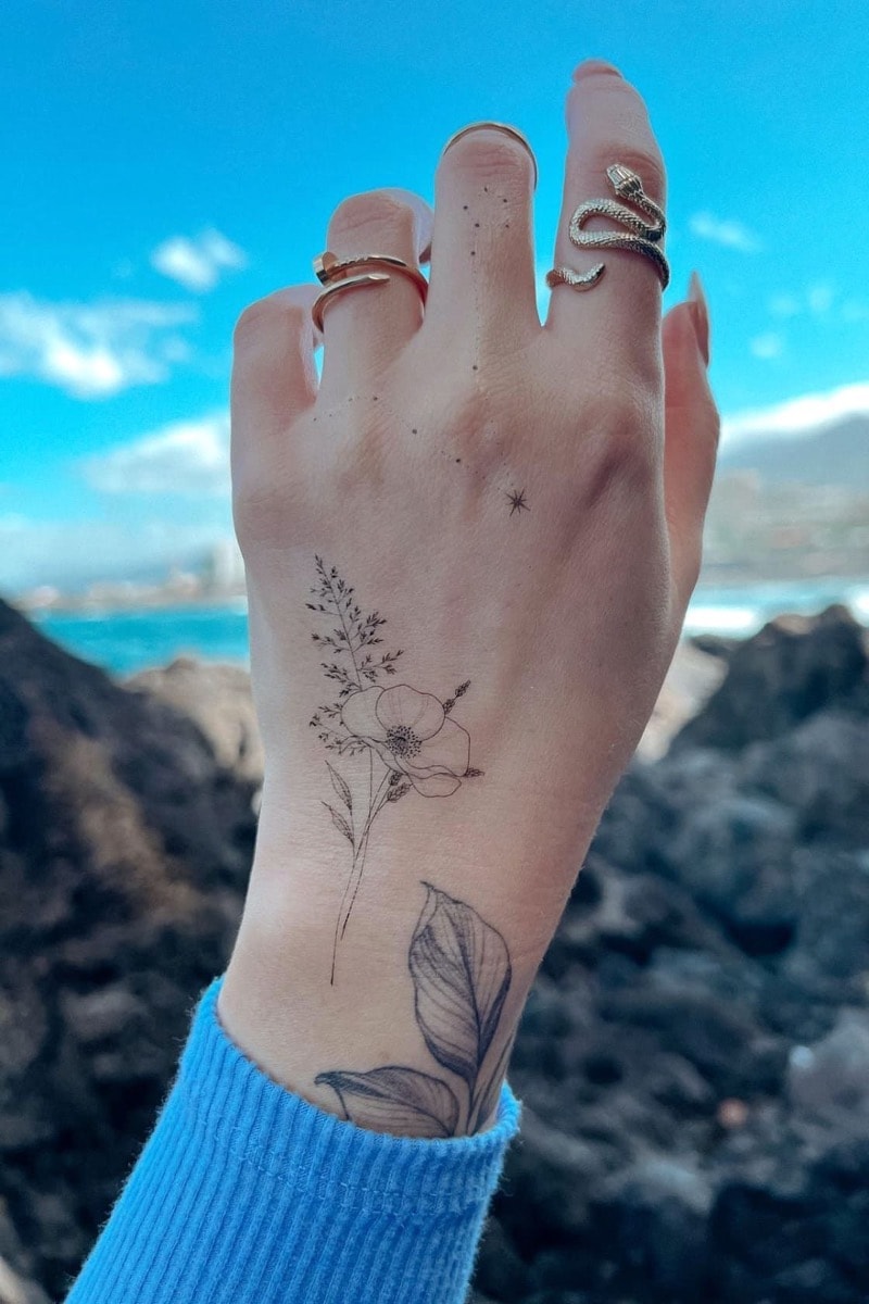 Inspirando-se nas Mais Belas Tatuagens nas Mãos Femininas do Mundo ...