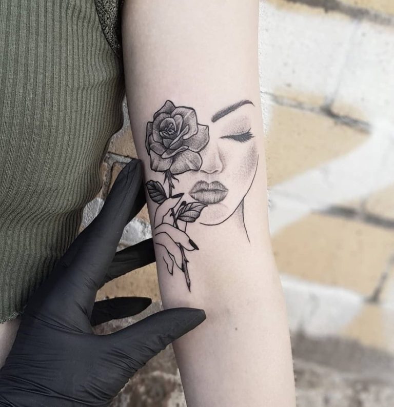 Vai ficar surpresa com essas Tatuagens Femininas com Rosto de Mulher