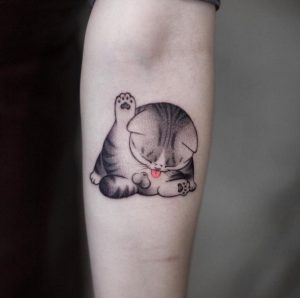 Tatuagens_femininas_gatos_33